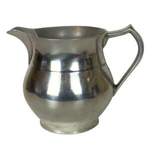 Wilton Armetale Plough Tavern Glossy Pewter Water Pitcher 48 oz Made in USA